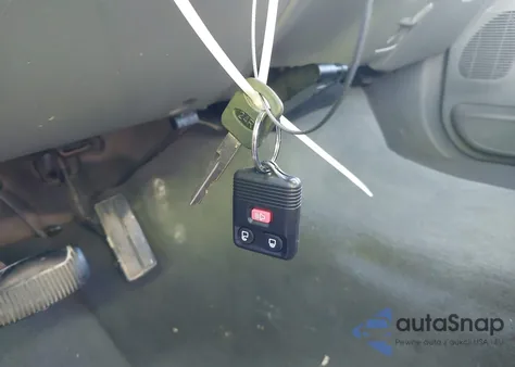 2004 Ford F-250 Lariat/Xl/Xlt из США, поврежденный, VIN 1FTNX20P44EB47313